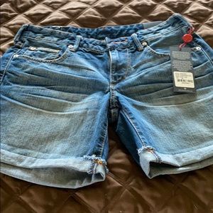 True religion shorts